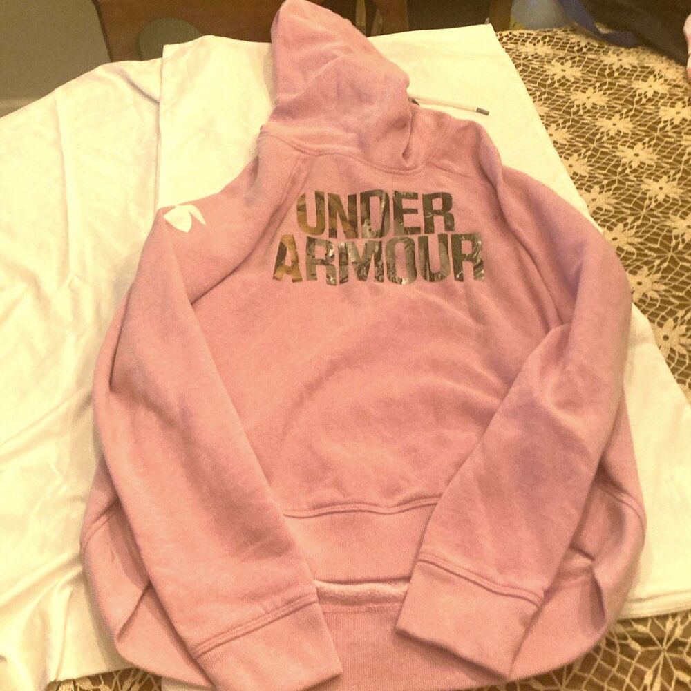 Under Armour ColdGear Women’s Hoodie Lilac Pink Camo Logo Size Small